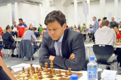 Rafael Leitão embarca para Olimpíada de Xadrez na Geórgia